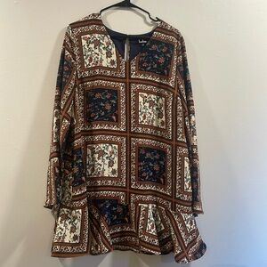 Lulu’s Long Sleeve Mini Dress Ruffle Hem Paisley Quilted Pattern - Large